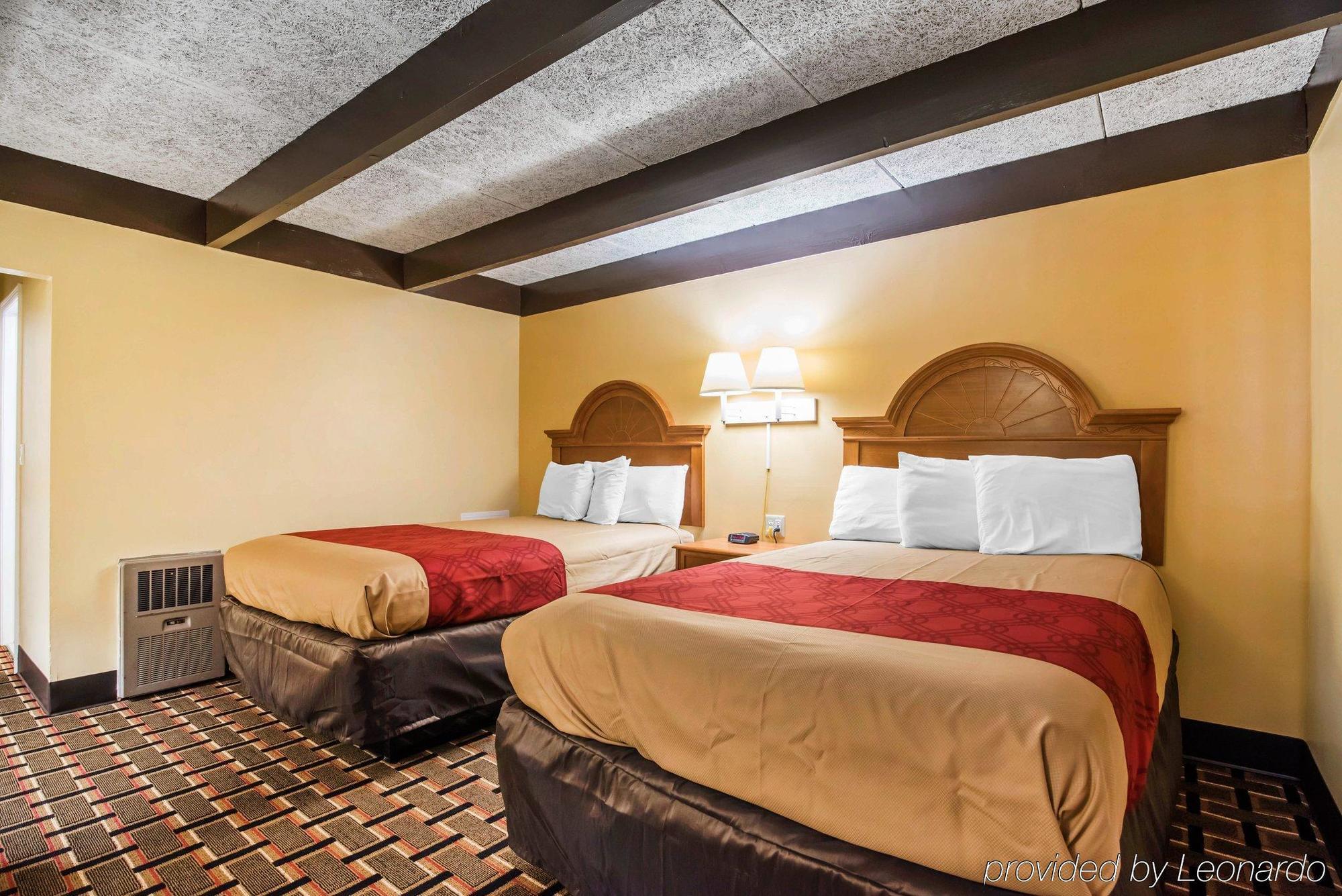 Econo Lodge New Paltz Esterno foto
