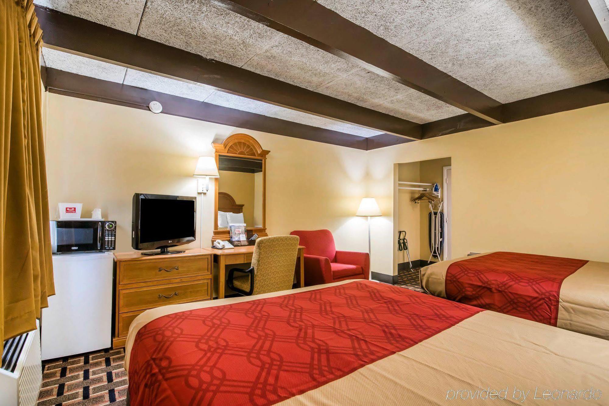 Econo Lodge New Paltz Esterno foto