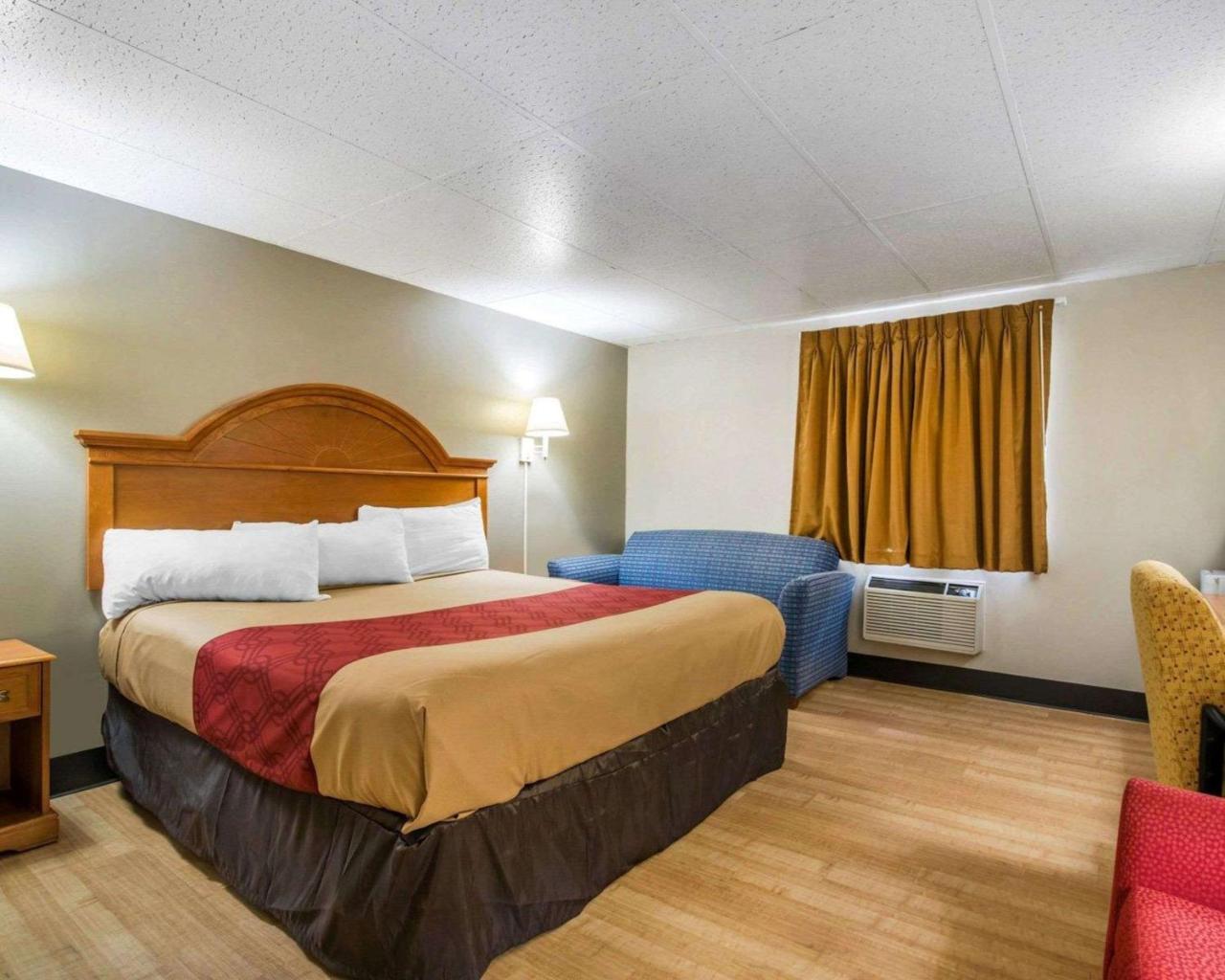 Econo Lodge New Paltz Esterno foto