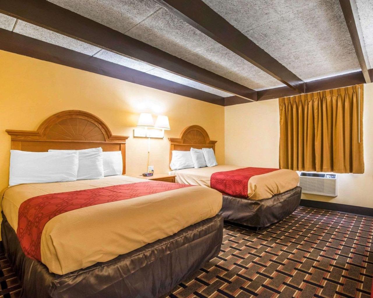 Econo Lodge New Paltz Esterno foto